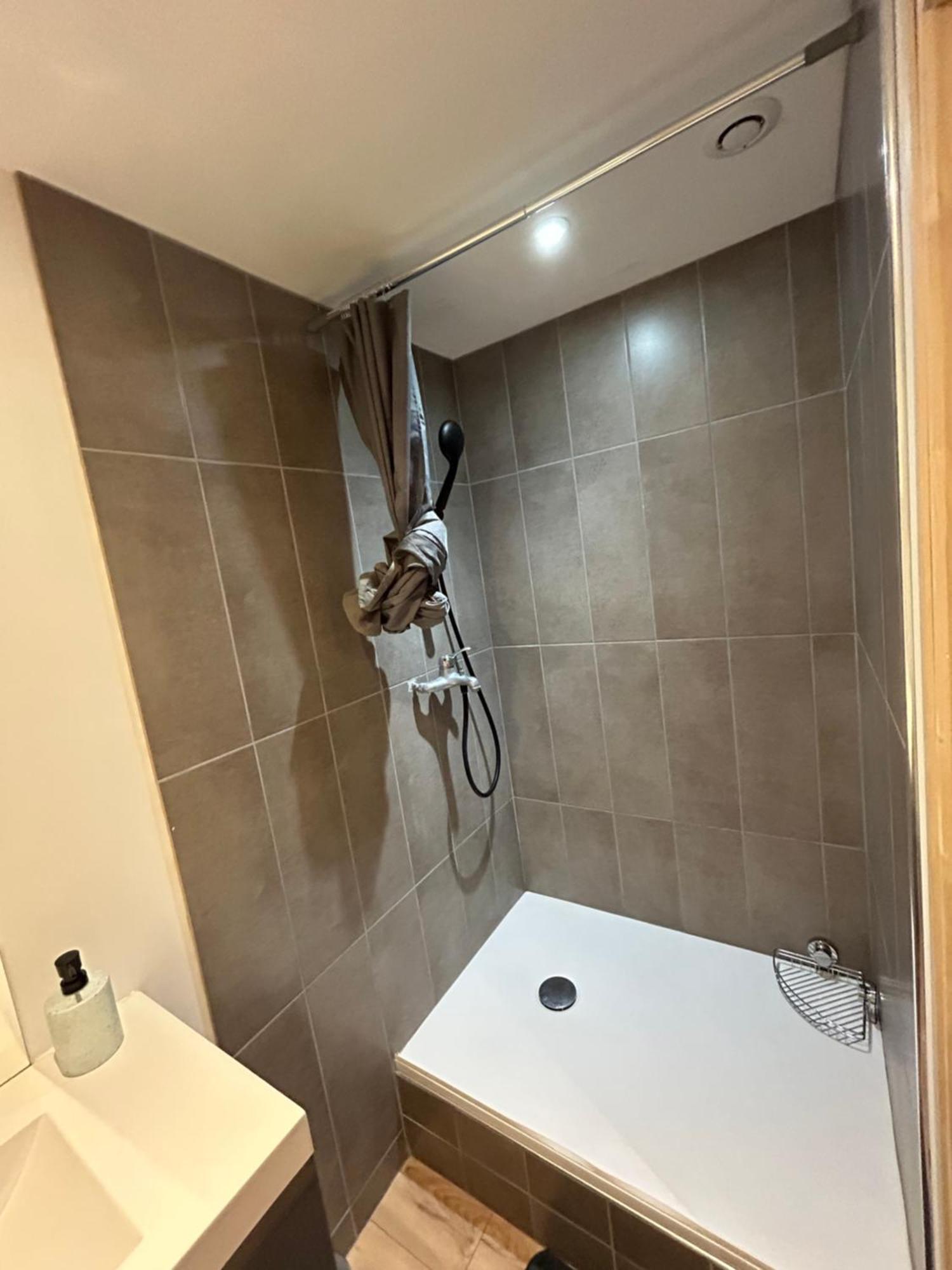 Appartement Armentieres Proche Gare Exterior foto